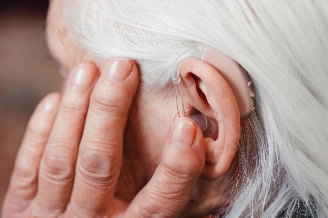 Helping Seniors with Hearing Loss